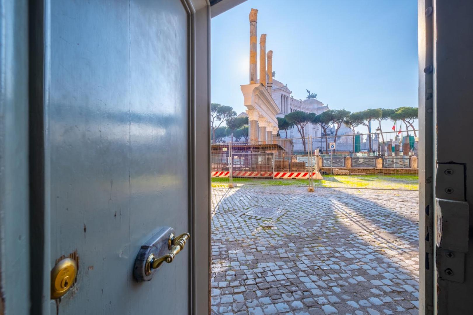 Apartment Elegant And Luxury @altare Della Patria Rom